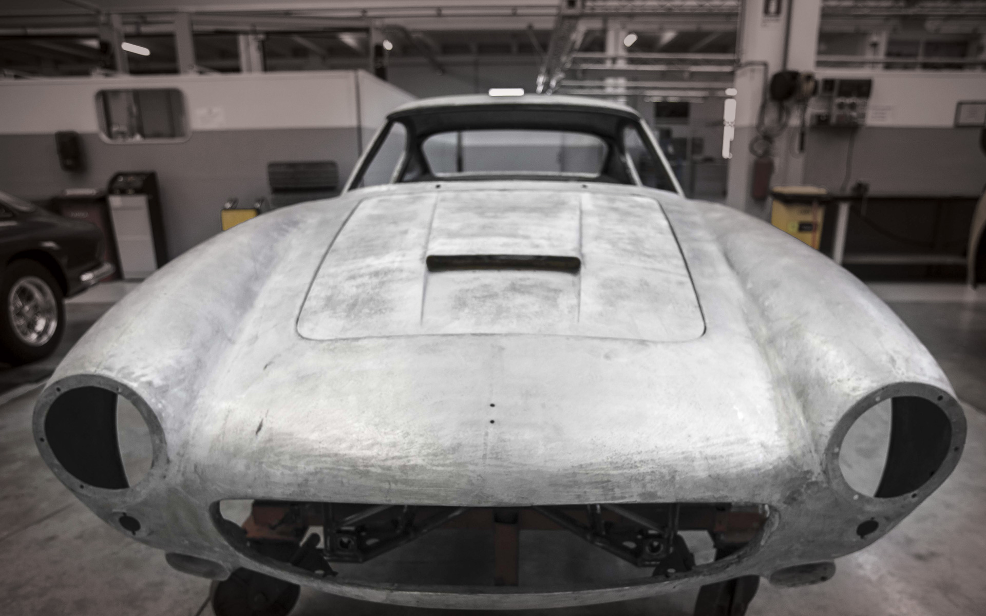 Carrozzeria Zanasi - Ferrari Service
