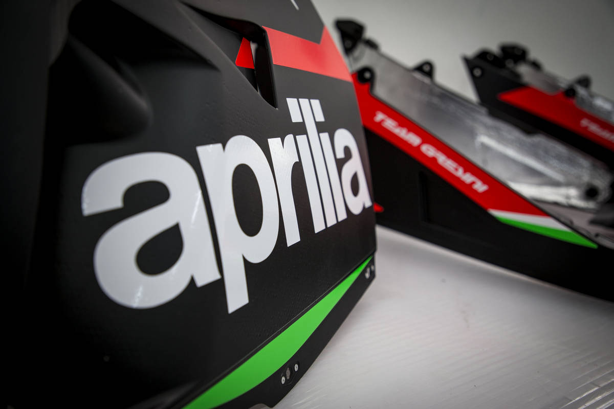 zanasi-group-aprilia-gresini-team-111