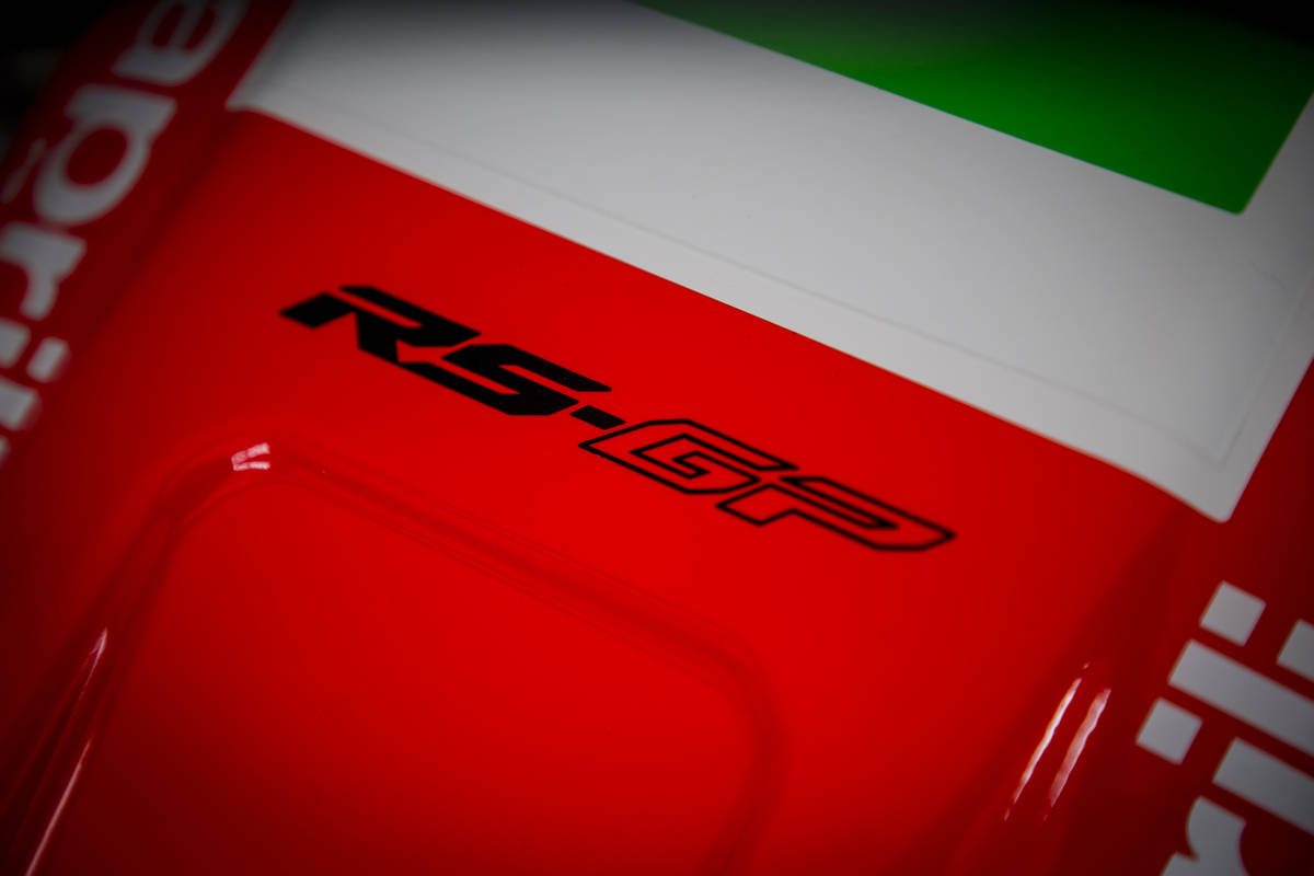 zanasi-group-aprilia-gresini-team-115