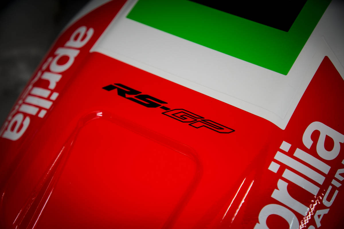 zanasi-group-aprilia-gresini-team-116