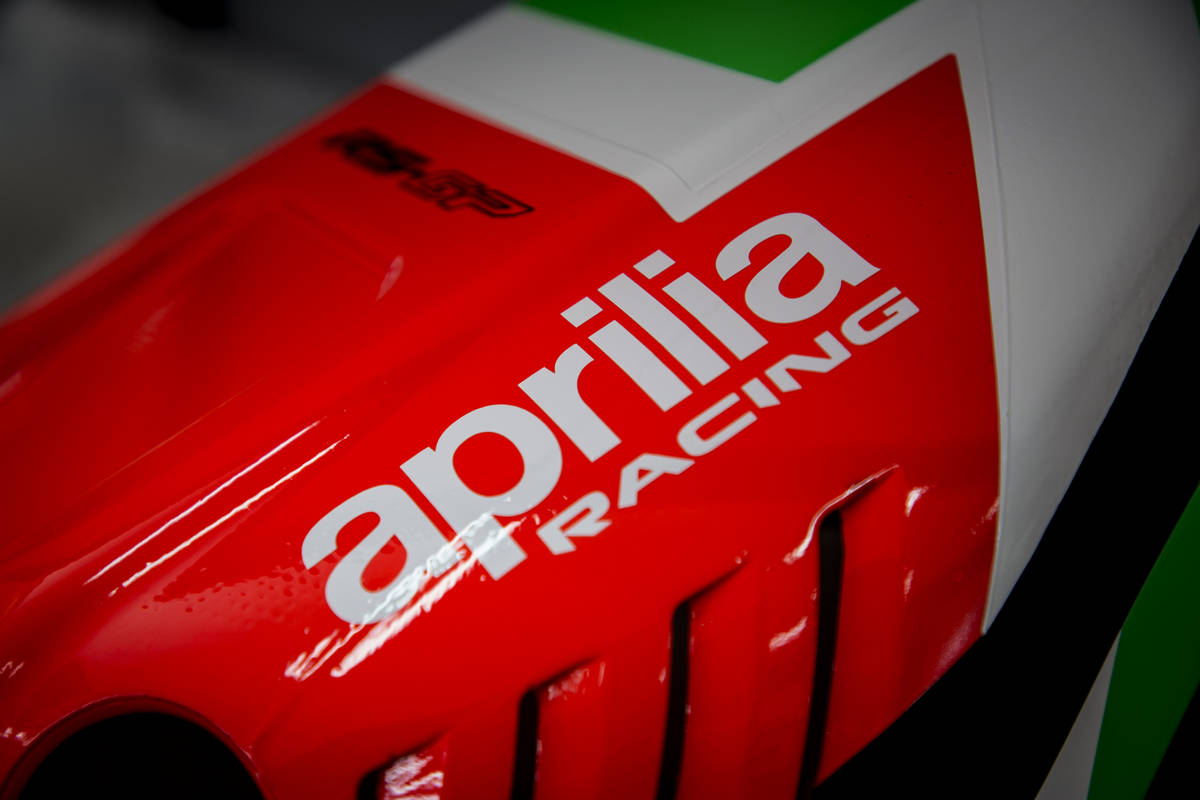 zanasi-group-aprilia-gresini-team-117